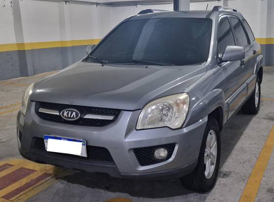 KIA SPORTAGE 2.0 EX 4X2 16V GASOLINA 4P AUTOMÁTICO KIA SPORTAGE 2.0 EX 4X2 16V GASOLINA 4P AUTOMÁTICO
